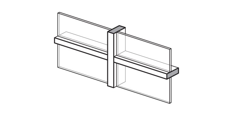 Isometric drawing of two glass panels joined at a perpendicular angle by a central rectangular connector, illustrating a structural glazing detail.